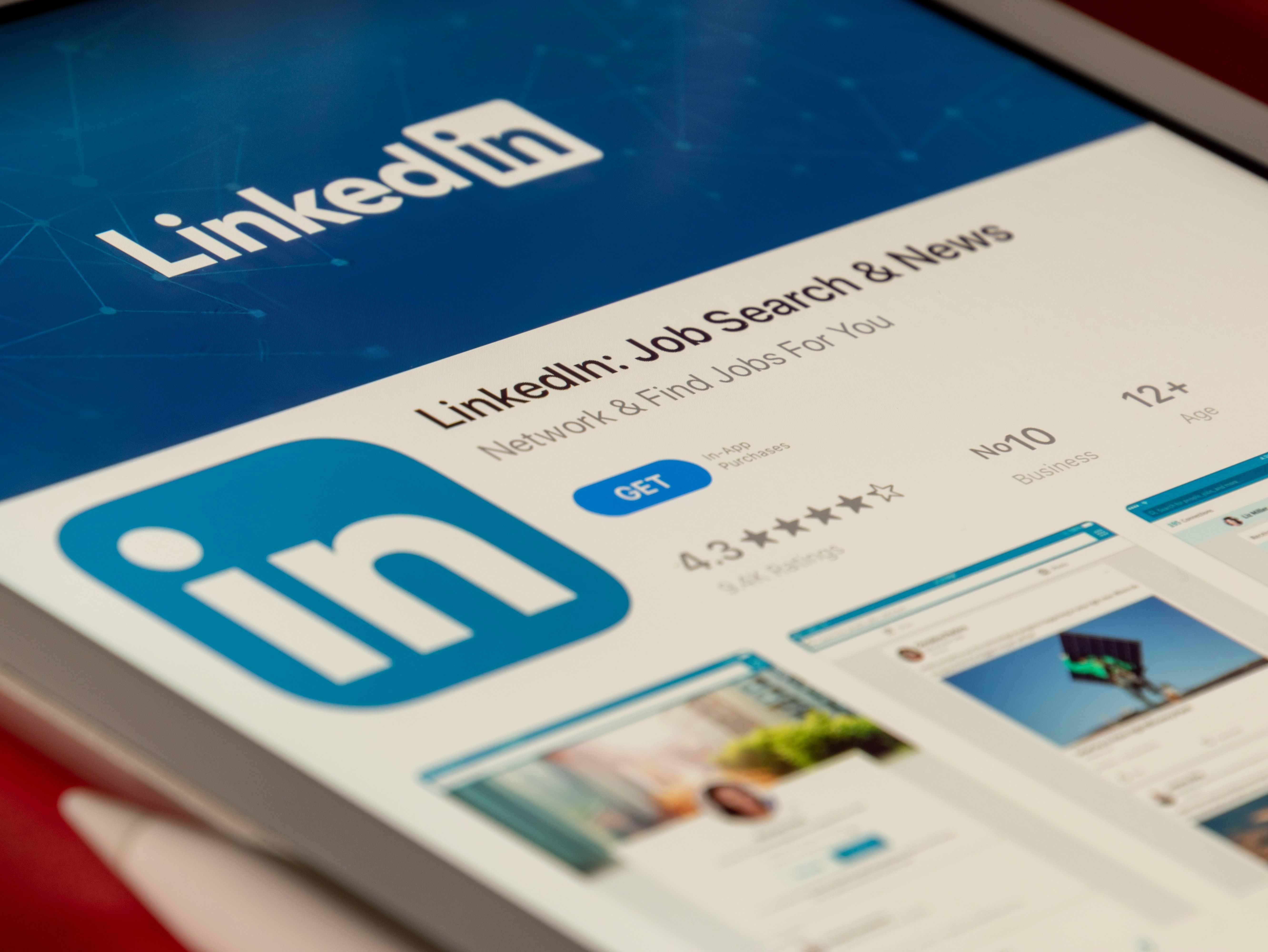 Linkedin ads on a mobile screen